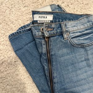 Pistola womens size 25 wrap around zipper jeans